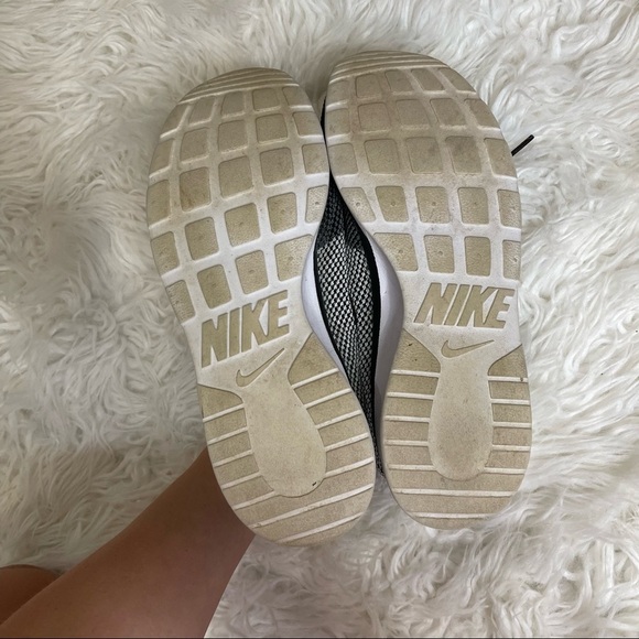 Mens Nike Tanjun Racer Sneakers - Picture 6 of 6